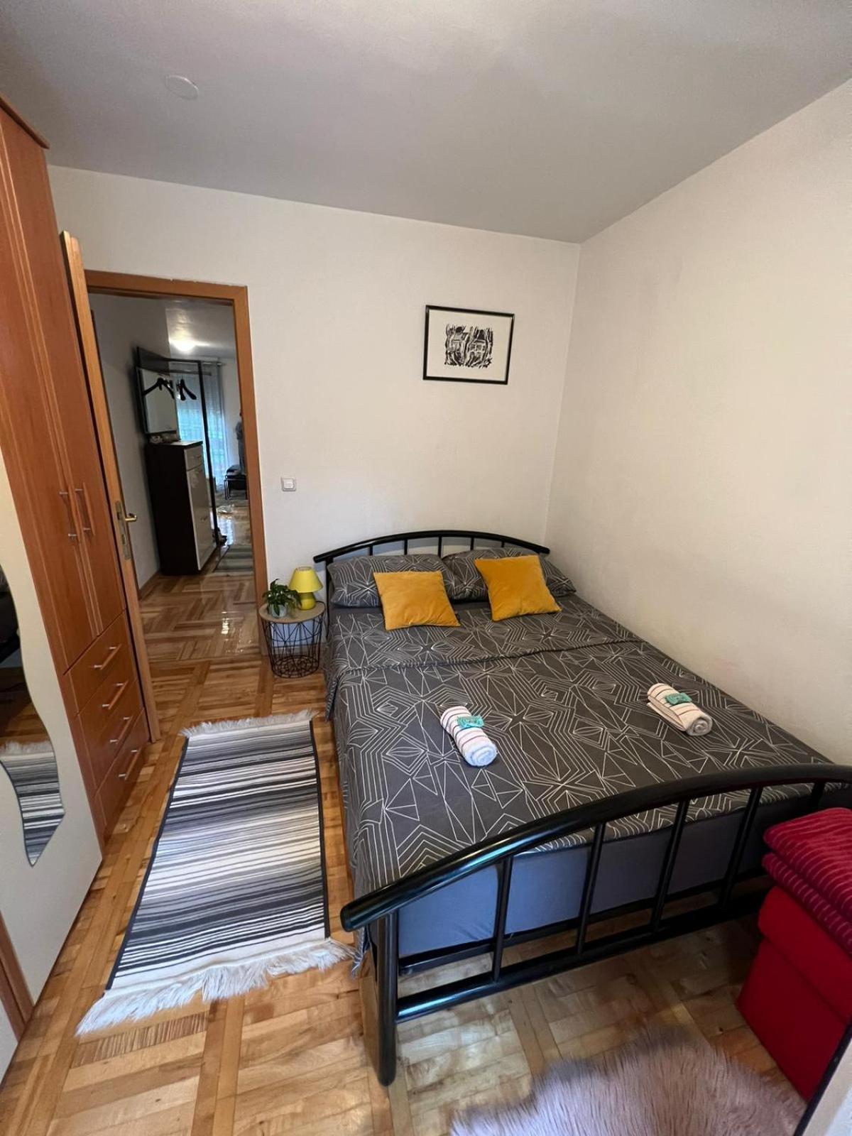 Apartman West - Private Parking Place Zagreb Extérieur photo