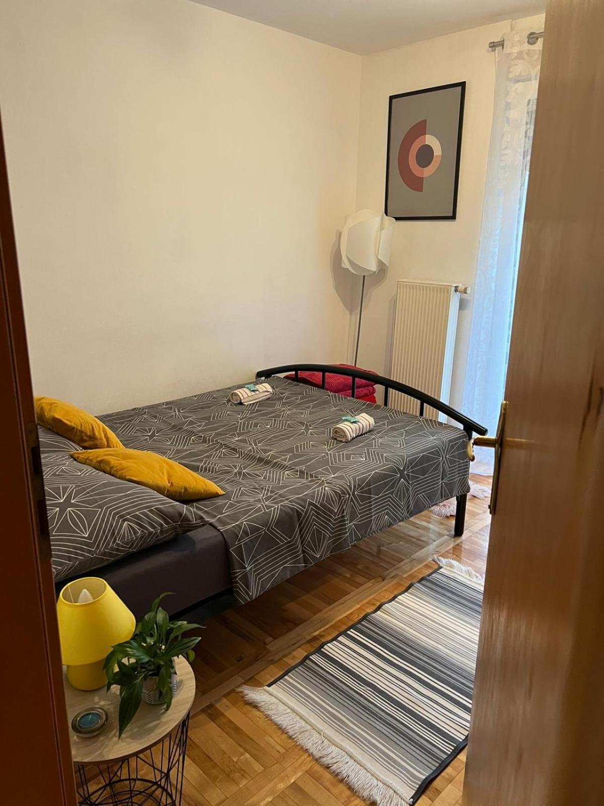 Apartman West - Private Parking Place Zagreb Extérieur photo